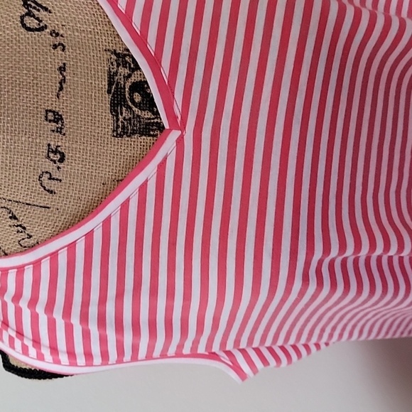 Xxl white and pink/light red/coral tank top - Picture 2 of 3